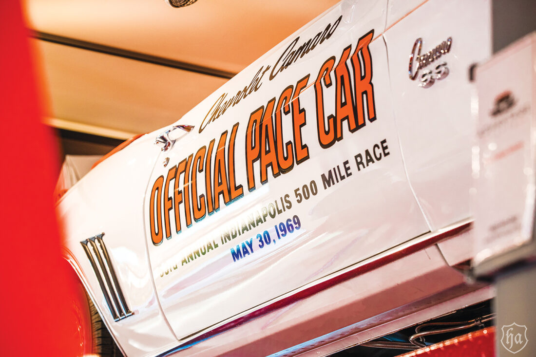 1969-Chevrolet-Camaro-Convertible-Pace-Car_1