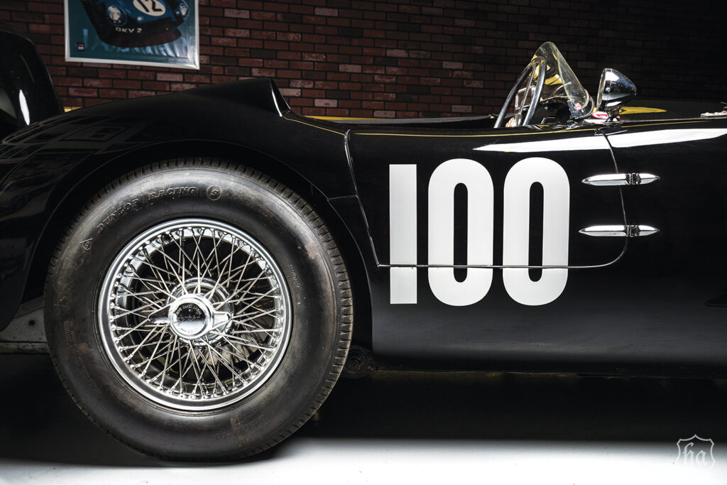 1952-Jaguar-C-type-Terry-Larson_1