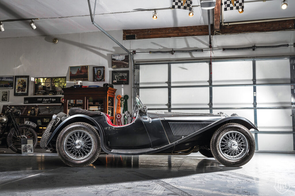 Terry-Larson-1938-Jaguar-SS100-3-½-litre