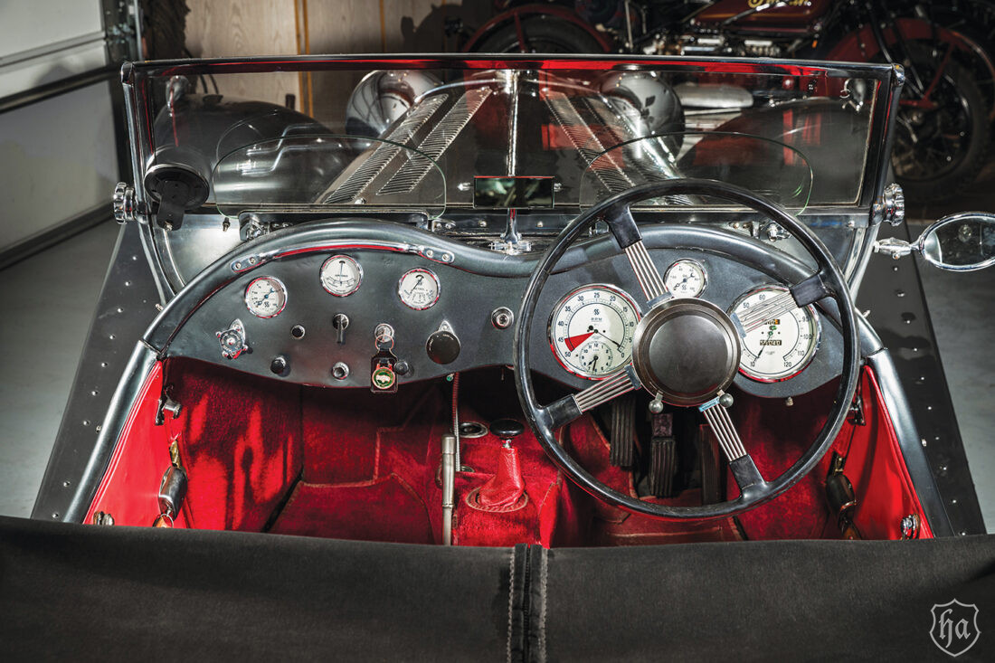 Terry-Larson-1938-Jaguar-SS100-3-½-litre_1