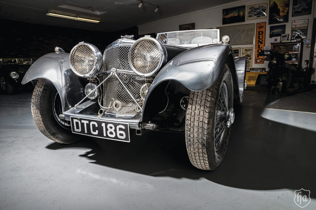 Terry-Larson-1938-Jaguar-SS100-3.5-litre