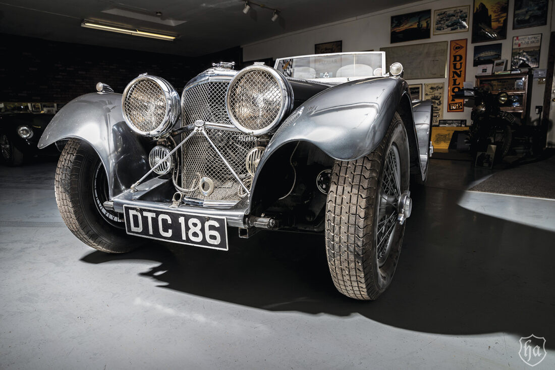 Terry-Larson-1938-Jaguar-SS100-3.5-litre