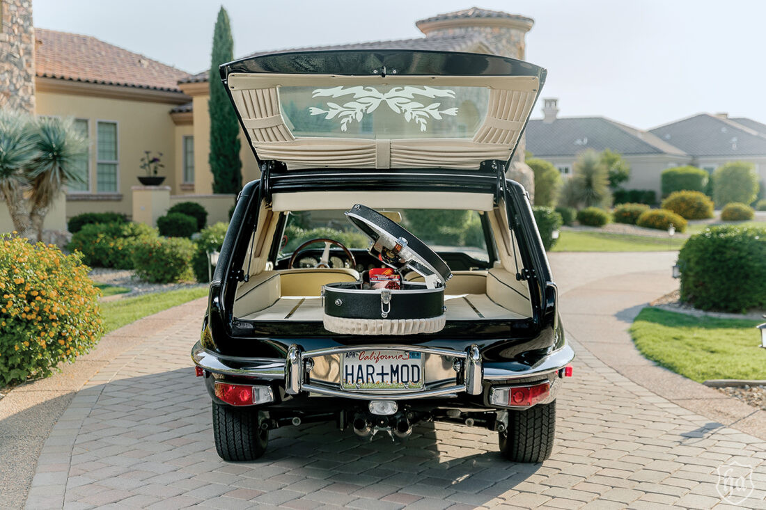 1967-Jaguar-Hearse-Ken-Roberts_3