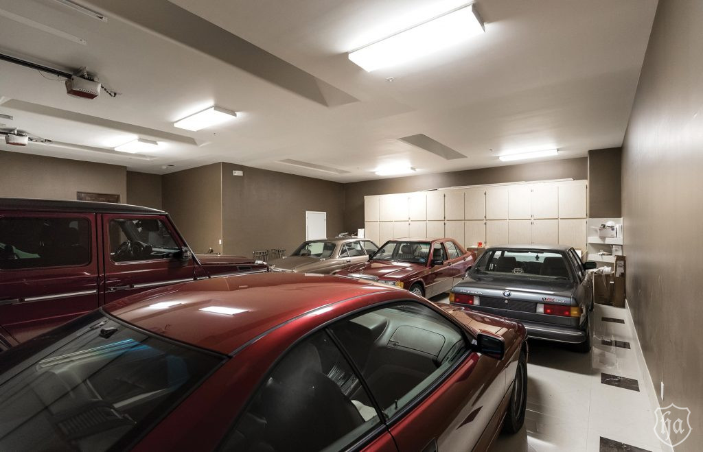 12802_E_Gold_Dust_Avenue_Scottsdale_AZ_Garage