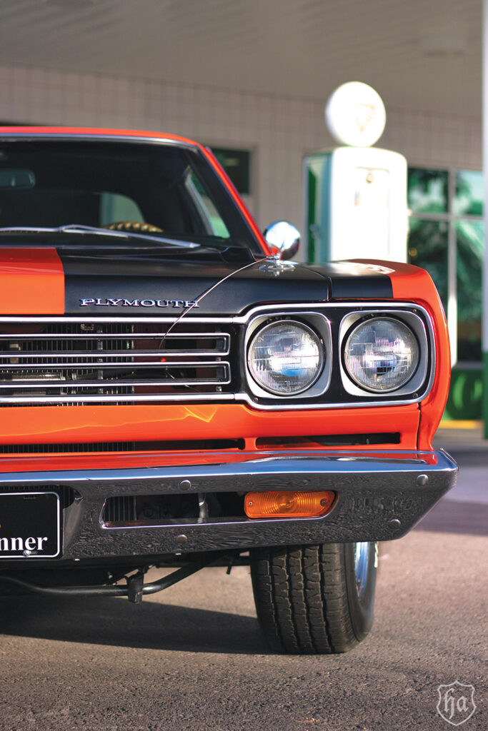1969-Plymouth-Roadrunner-San-Tan-Hot-Rods_1