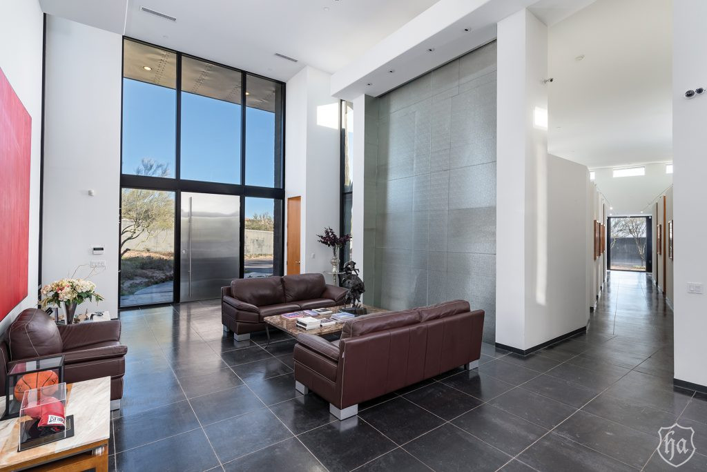 31300_N_Scottsdale_RD_Scottsdale_AZ_85266_3
