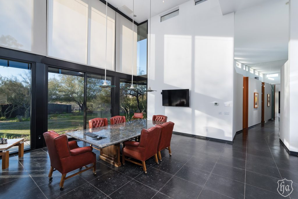 31300_N_Scottsdale_RD_Scottsdale_AZ_85266_4