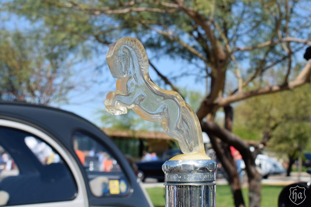 1925_Citroen_5_Trefle_hood_ornament