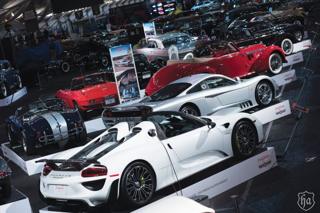 Barrett-Jackson_Salon_Showcase