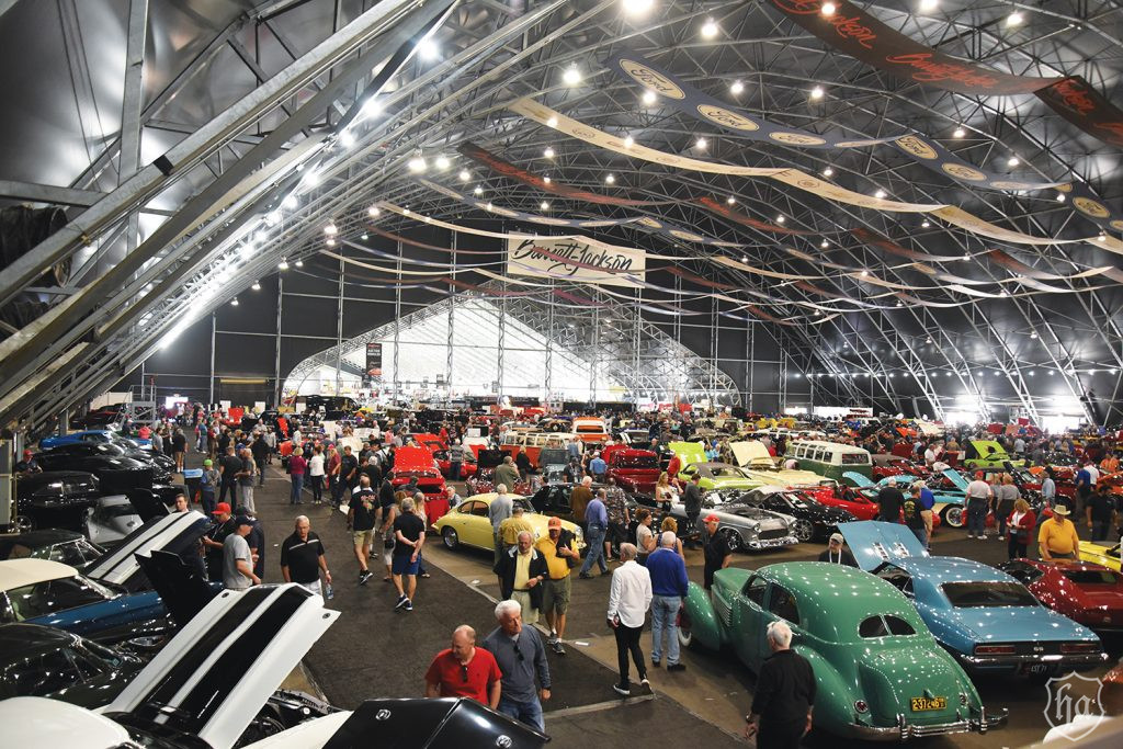 Barrett_Jackson_Scottsdale_Auction_tent
