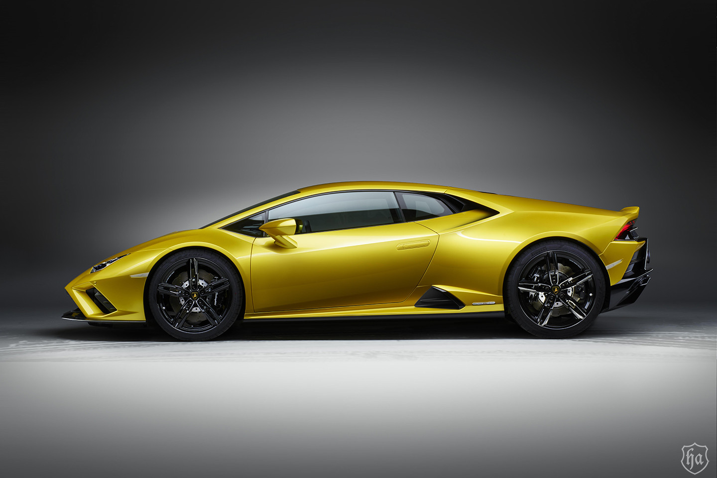 New Lamborghini Huracan EVO Rear-Wheel Drive: The driver in total