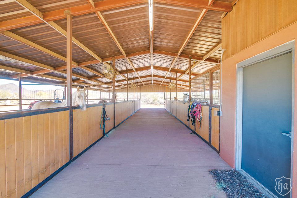 Sobermans_Estate_Stables