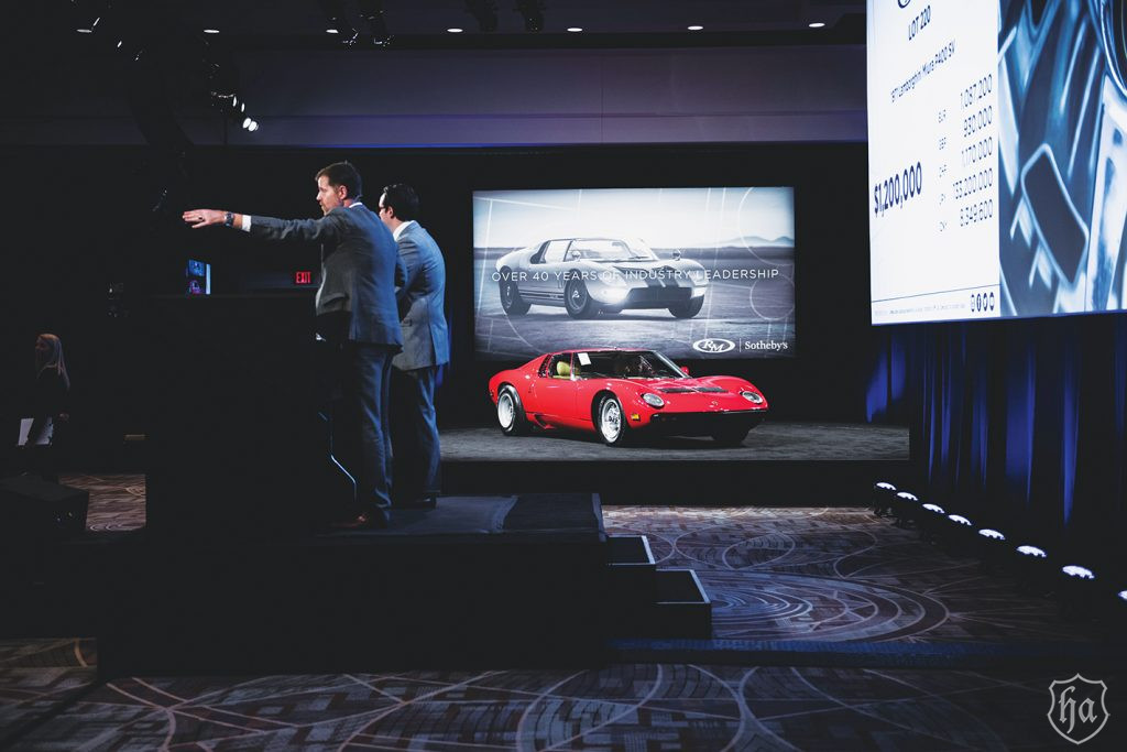 RM_Sothebys_1971_Lamborghini_Miura_P400_SV_by_Bertone
