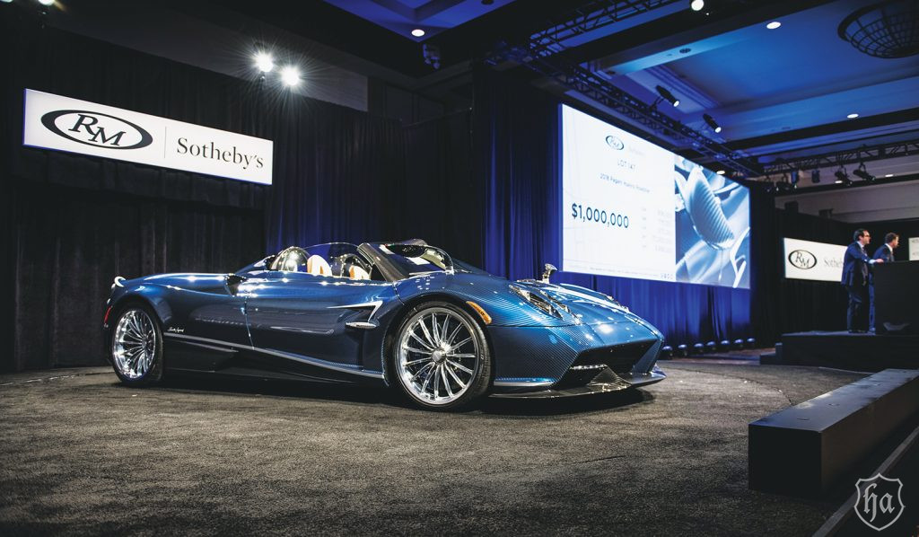RM_Sothebys_2018_Pagani_Huayra_Roadster