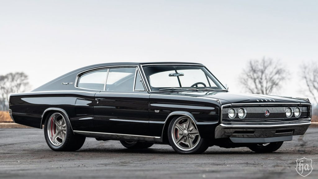 mecum_auctions_glendale_2020_1967_Dodge_Charger_Resto_Mod