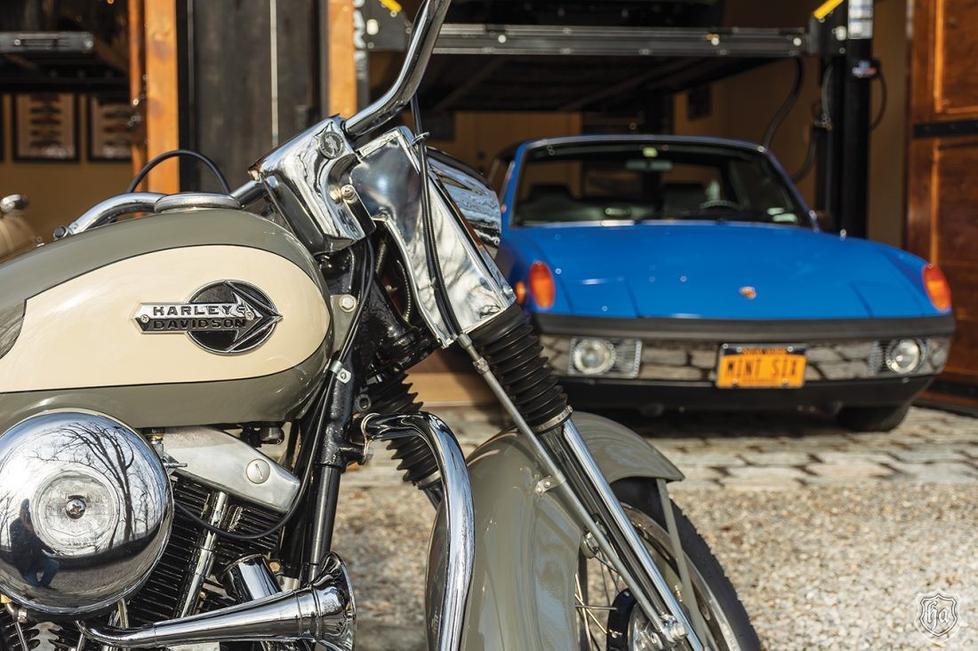1959_Harley_Davidson_and_Porsche_914_6