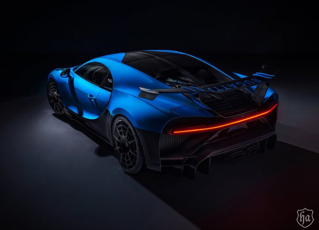 Bugatti_Chiron_Pur_Sport_12