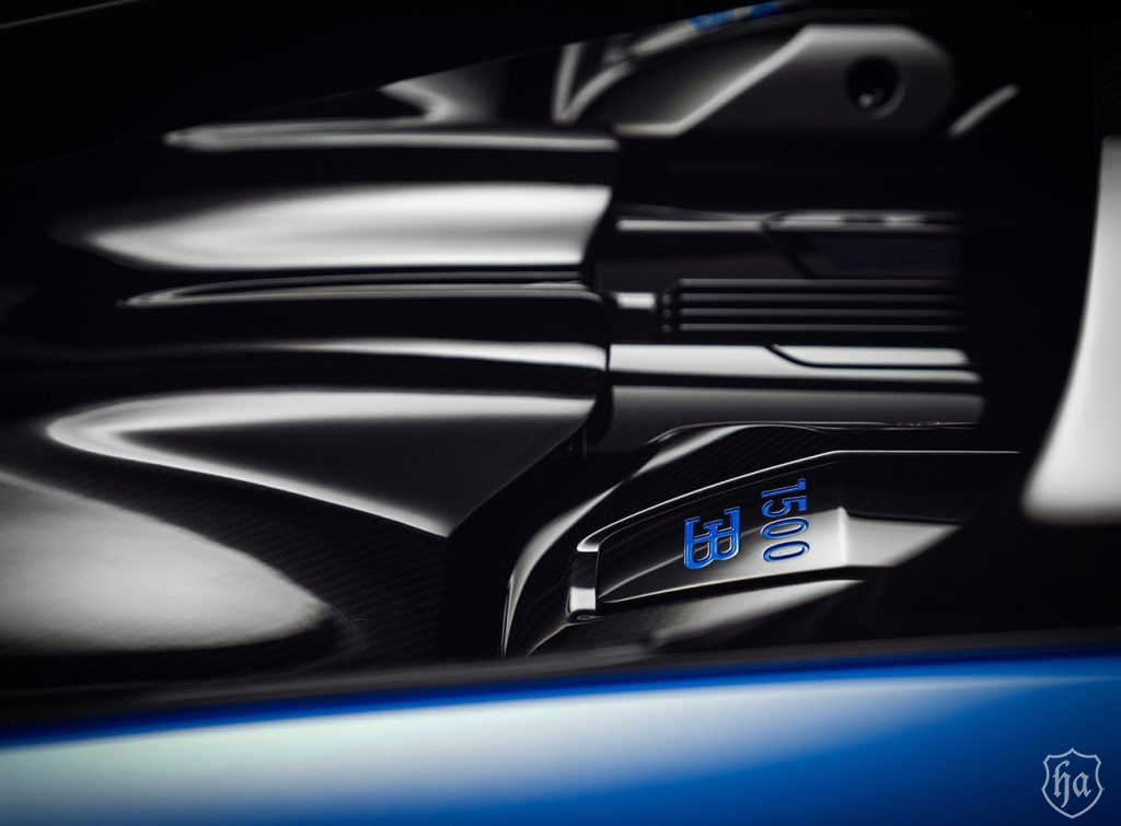 Bugatti_Chiron_Pur_Sport_22