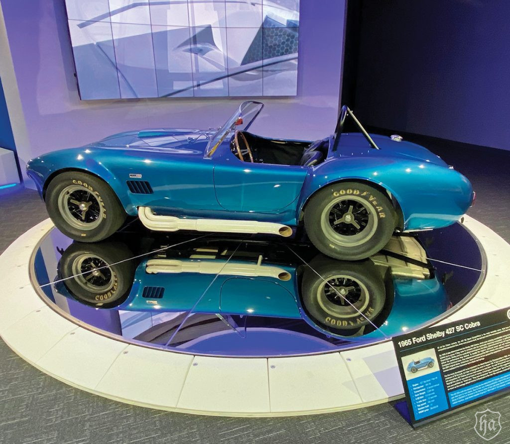 1965_Ford_Shelby_427_SC_Cobra_2