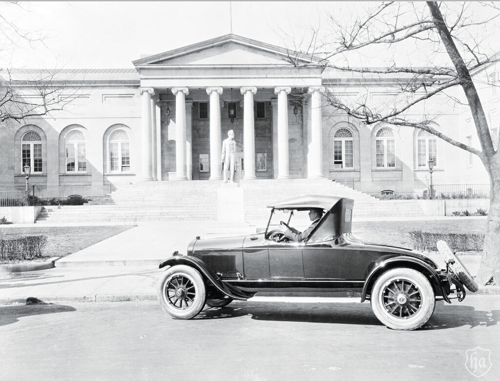 1922-Lincoln-Sport-Roadster-Model