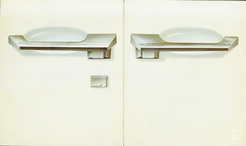 1961-Lincoln-Continental-brochure,-coach-doors