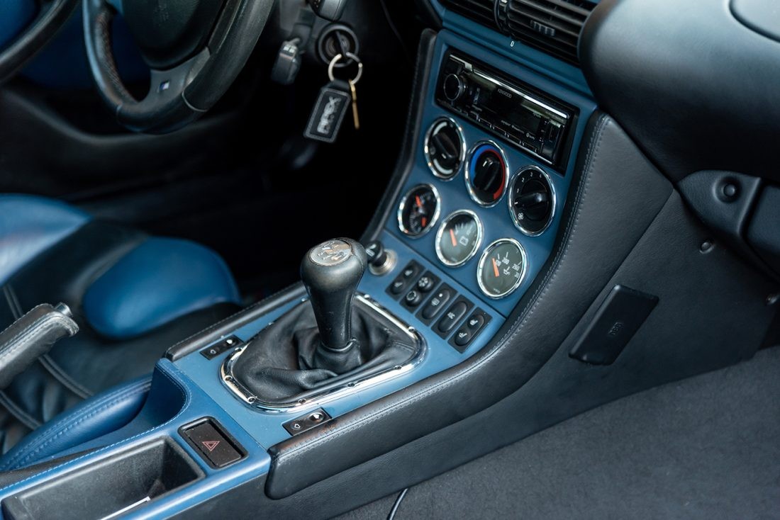 2000-BMW-M-Coupe-Interior-2