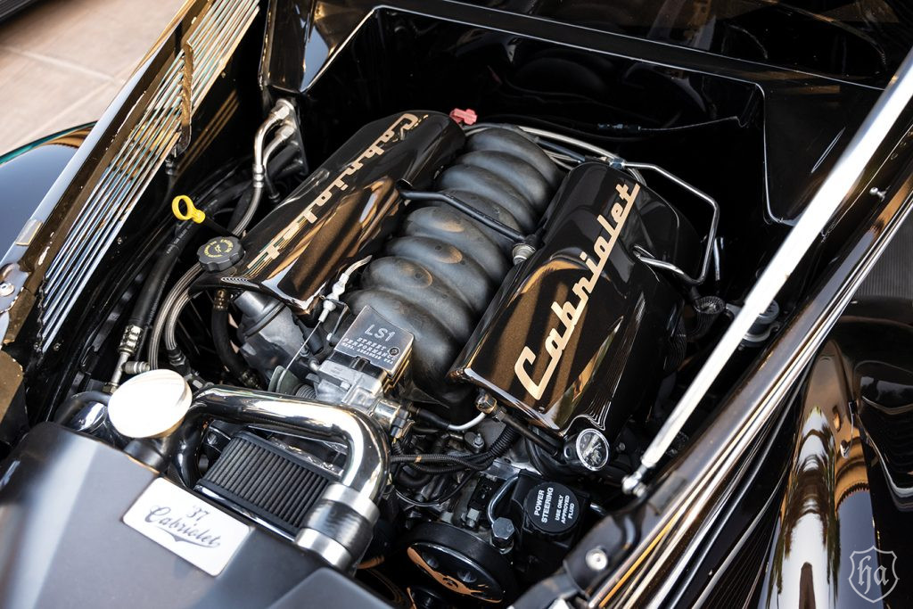 Jim-Bridgewater-1937-Ford-Cabriolet-Motor