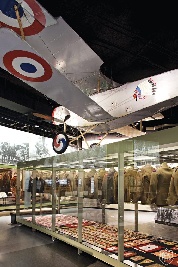 National-WWI-Museum-and-Memorial-Gallery-with-plane
