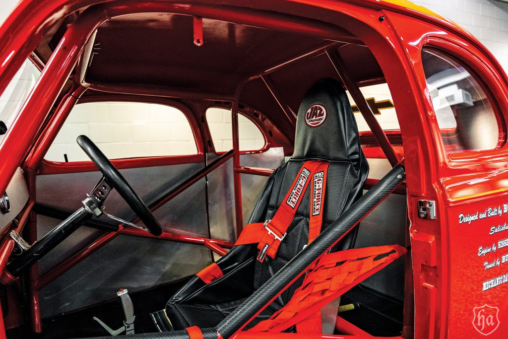 1939-Chevrolet-Custom-Coupe-Interior