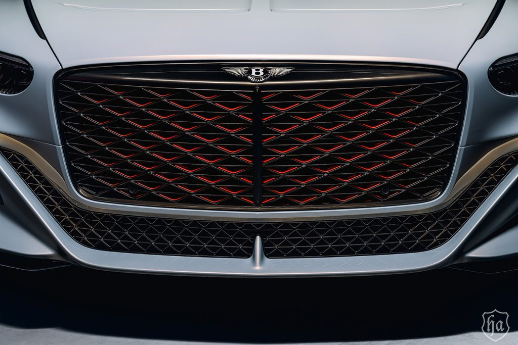 Bentley-Mulliner-Batur-grille