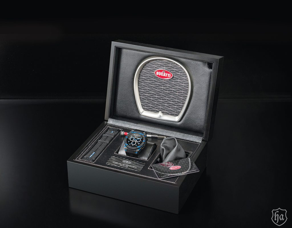 Bugatti-Viita-Carbon-Smartwatch-1