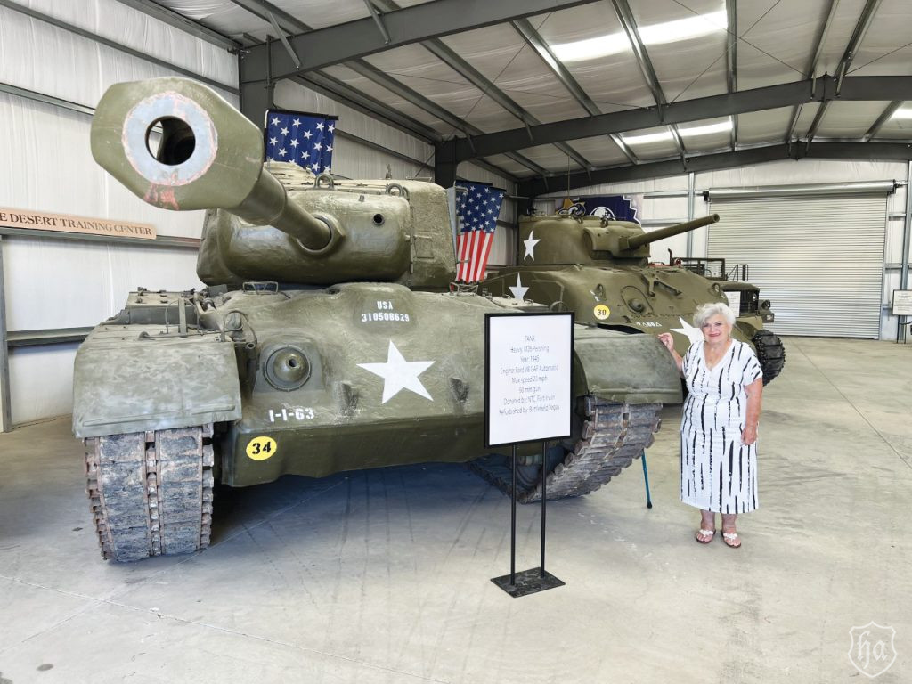 Pershing-tank-Margit-Chiriaco-Rusche