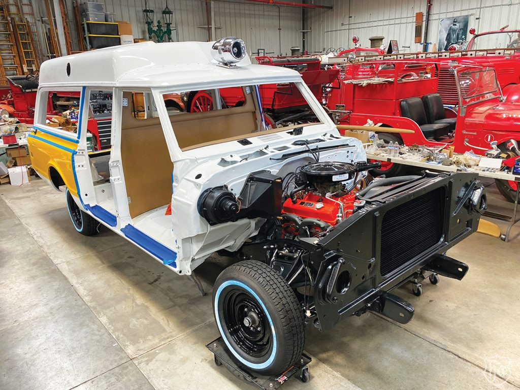 1969-Chevrolet-C-10-Stoner-Ambulance-2