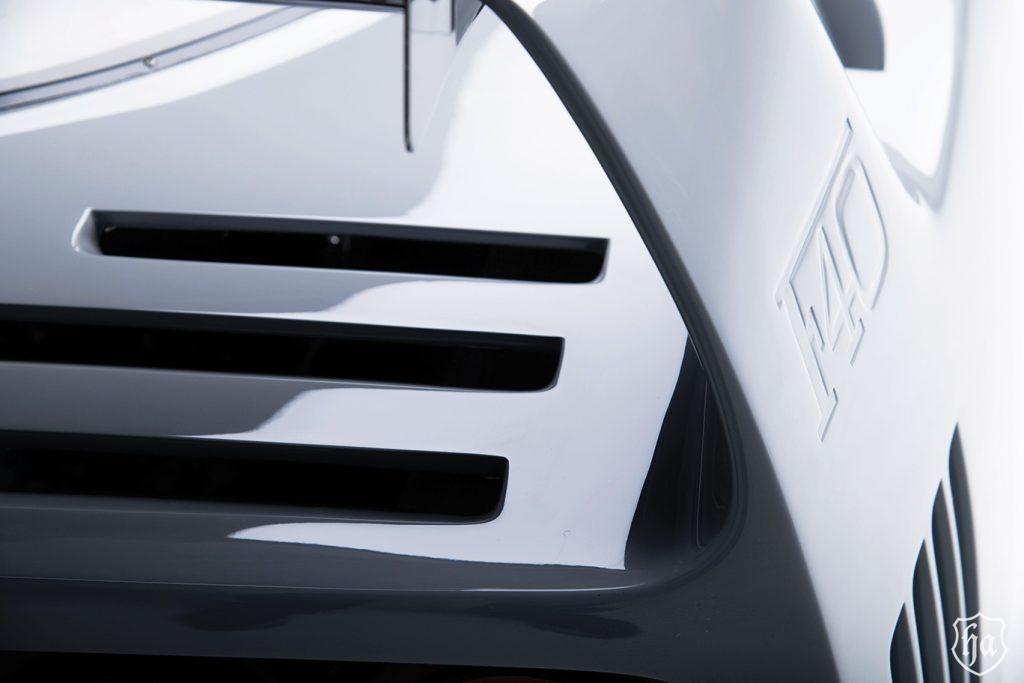 1989-Ferrari-F40-detail