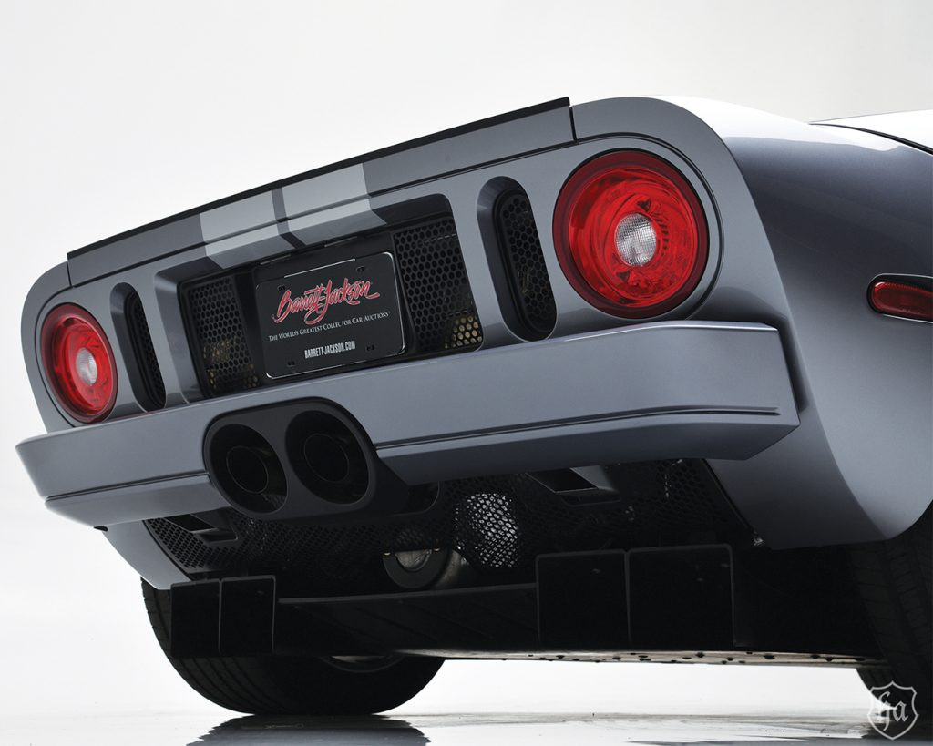 2006-Ford-GT-Lot-1366-3