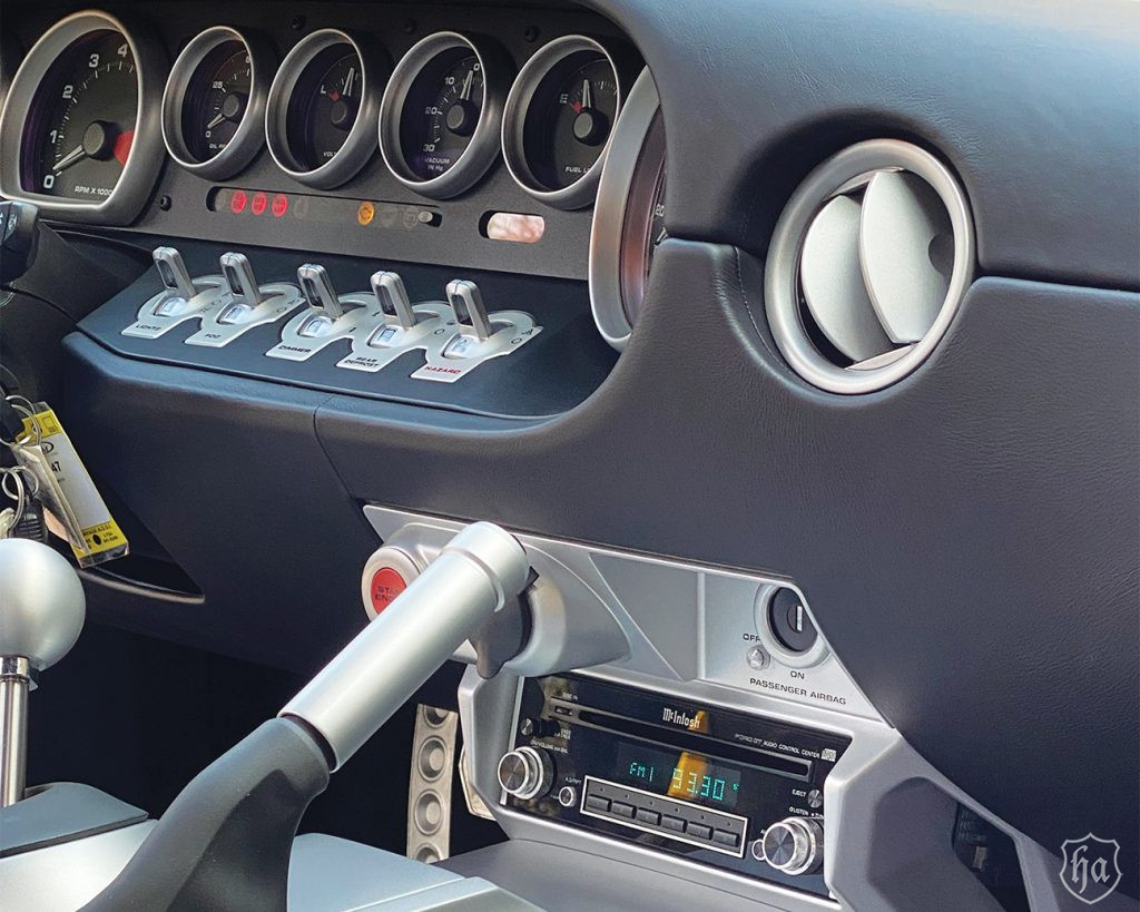 2006-Ford-GT-Lot-1416-Interior