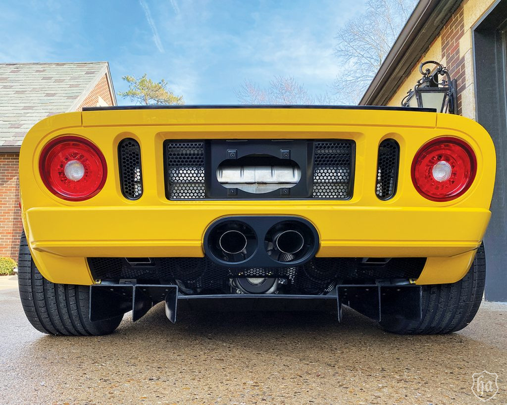 2006-Ford-GT-Lot-1416-rear