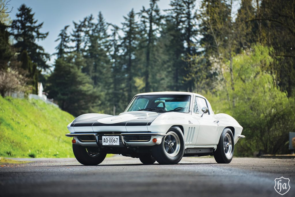 Mecum-Glendale-2023-1966-Chevrolet-Corvette-Big-Tank-Coupe