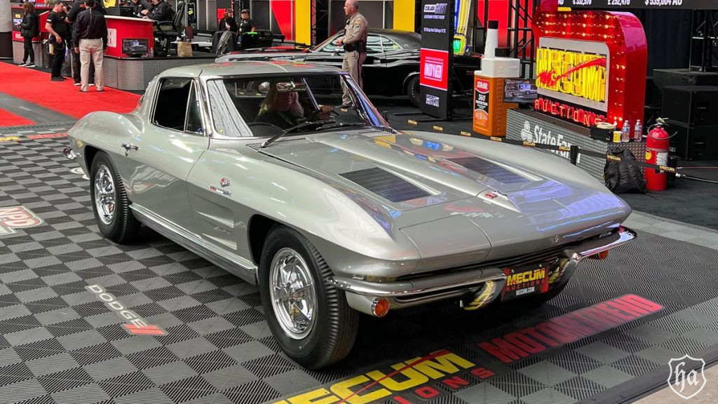 1963-Corvette-Z06-Split-Window-Coupe