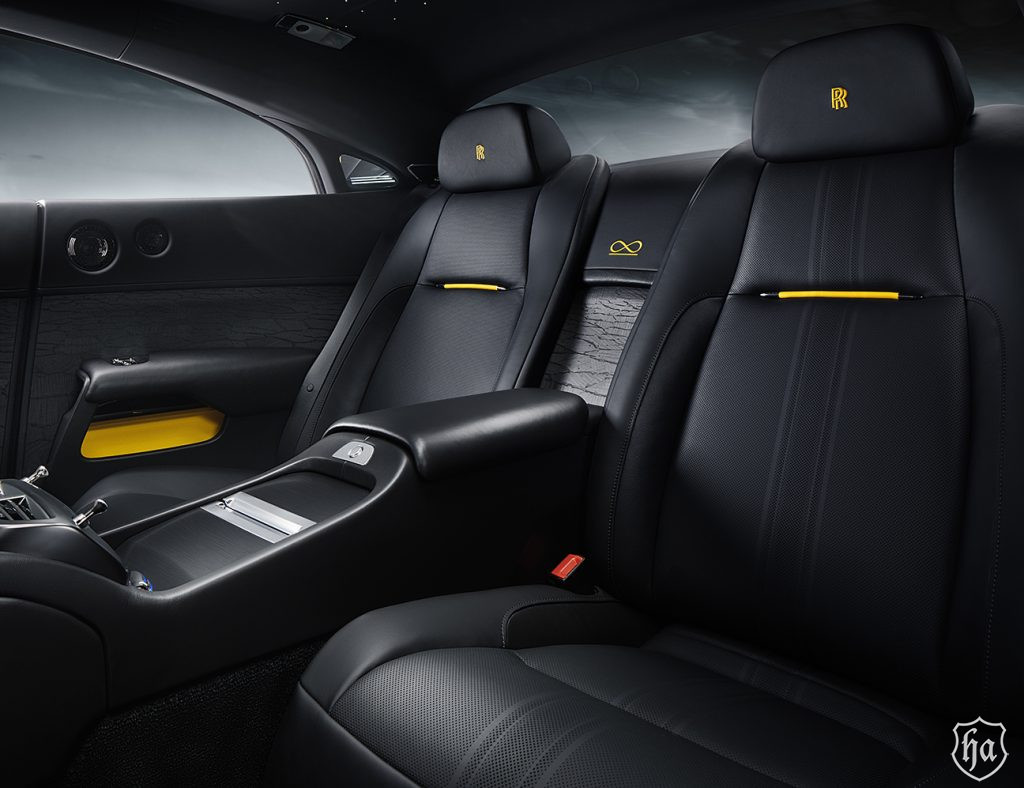 Rolls-Royce-Black-Badge-Wraith-Black-Arrow-Back-Seats