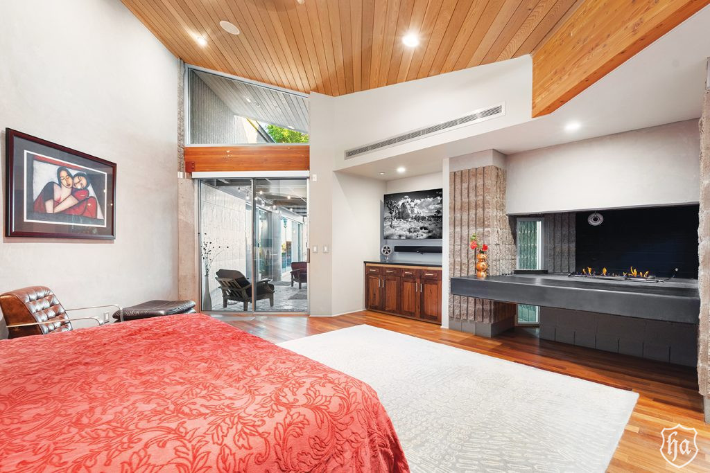 8845-East-Sierra-Pinta-Drive-Scottsdale-AZ-Primary-Bedroom