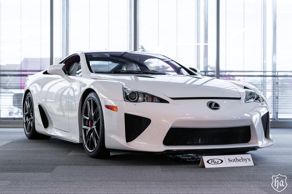 RM-Sotheby’s-2012-Lexus-LFA-sold-for-$1.1-million