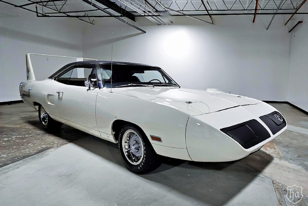 1970-Plymouth-HEMI-Superbird-Barrett-Jackson-Scottsdale-2024