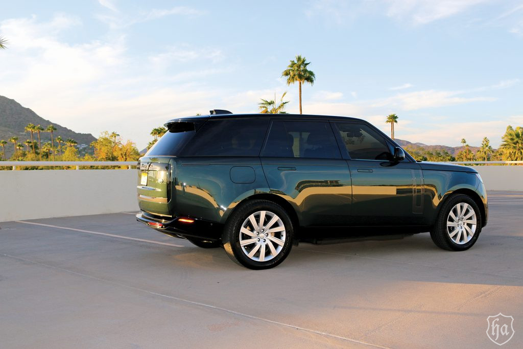 Land-Rover-Range-Rover-PHEV-Side
