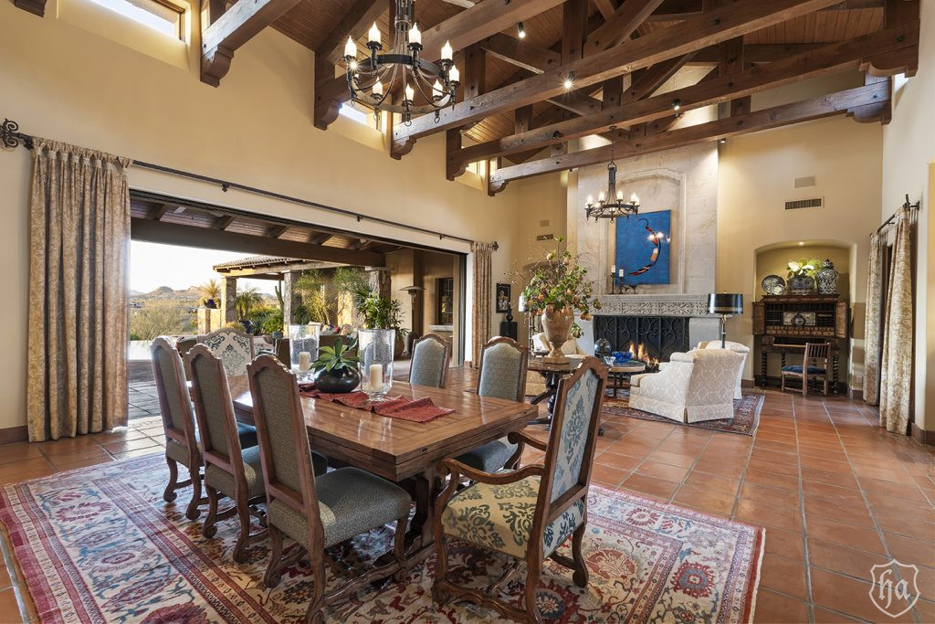 10769-East-Pinnacle-Peak-Road-Great-Room