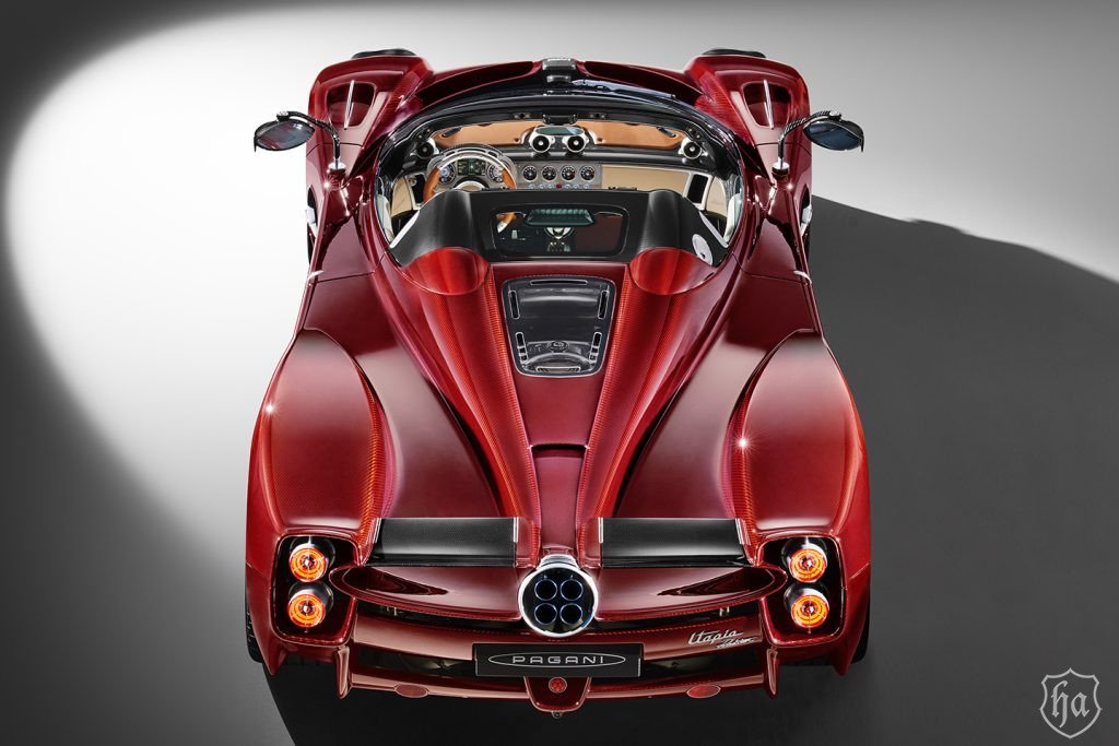 Pagani-Utopia-Roadster-Posteriore-alto