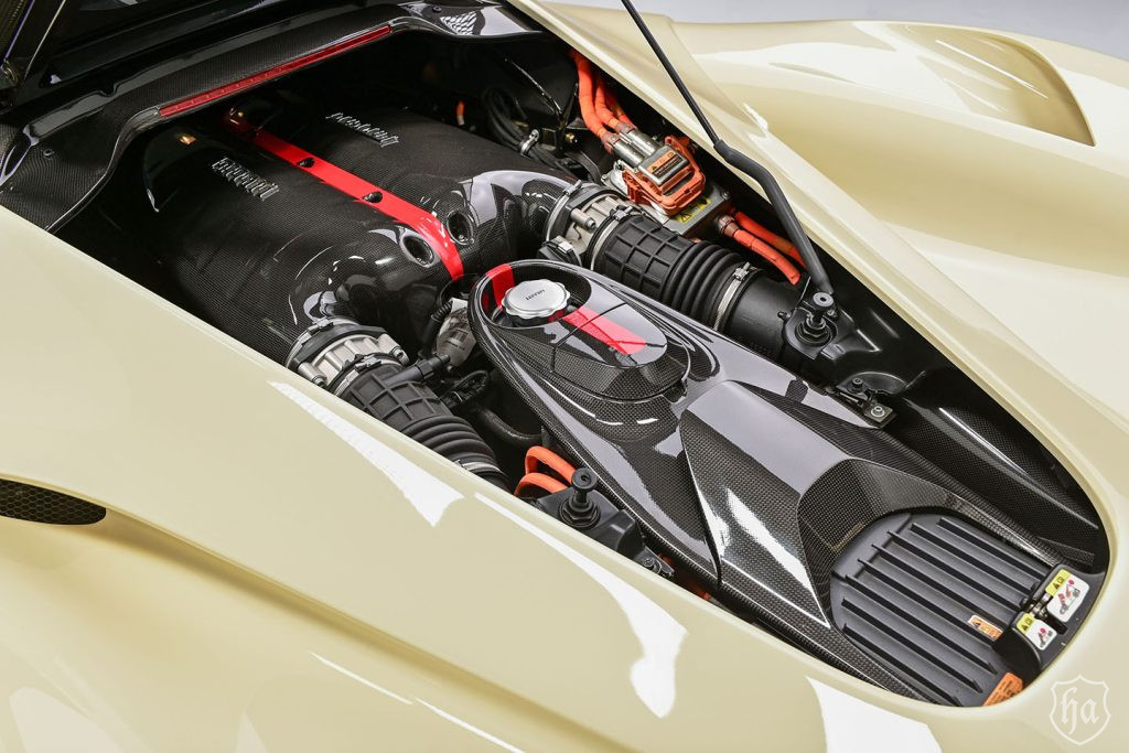 Sammy-Hagar's-2015-Ferrari-LaFerrari-Barrett-Jackson-Engine