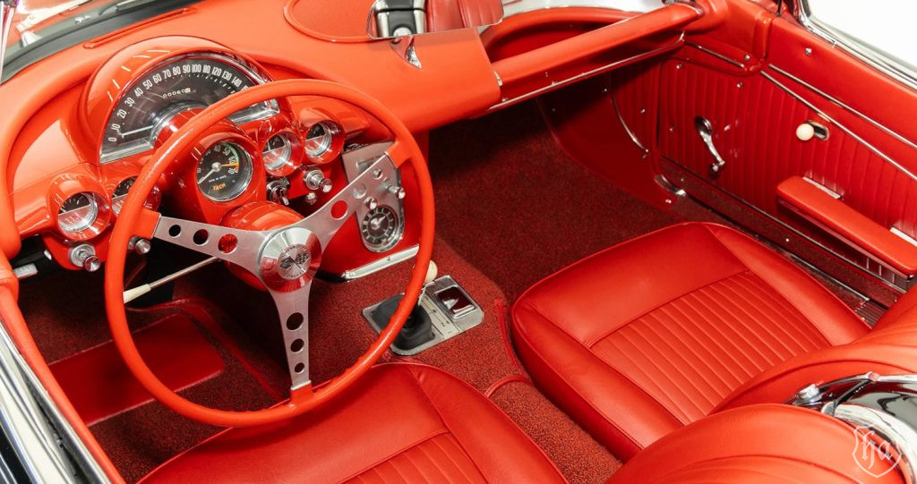 Win-A-1962-Corvette-Fuelie-Roadster-Interior