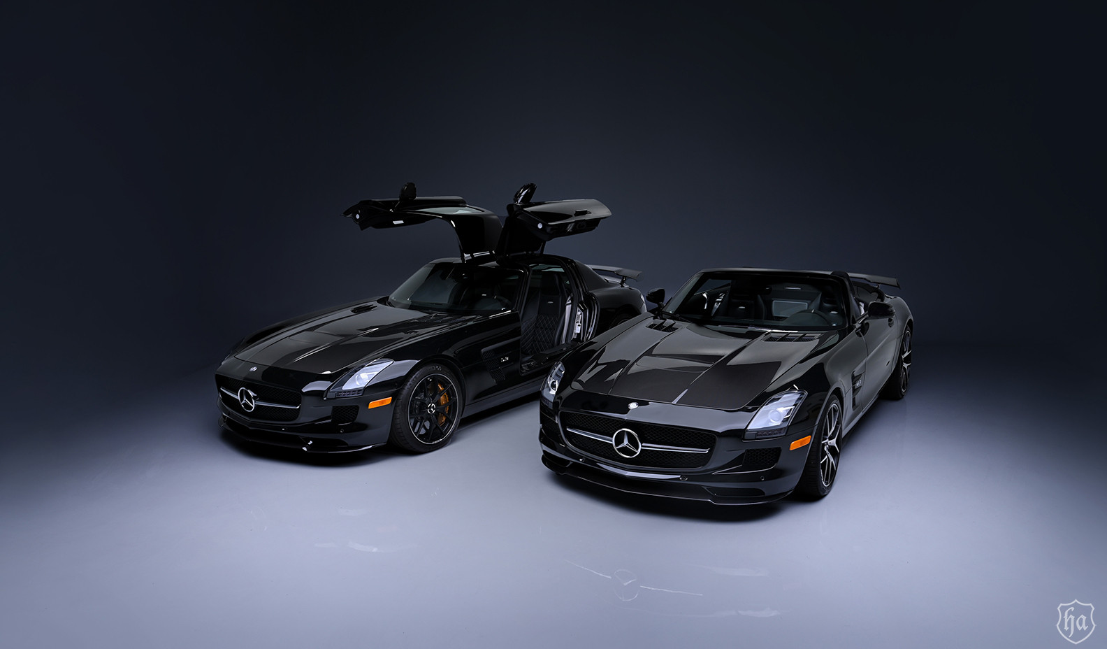 2015-Mercedes-Benz-SLS-AMG-GT-