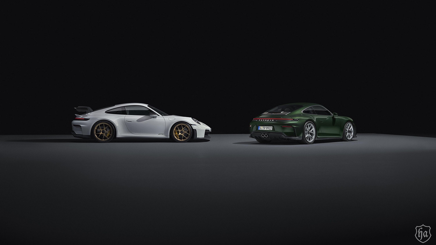 2025-Porsche-911-GT3-and-GT3-Touring